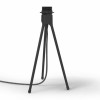 TABLE TRIPOD 1x60W E27 TROJNOŽKA Základna stolní lampy, těleso kov, povrch bílá, pro žárovku 1x60W, 230V IP20, h=390mm, rozpětí trojnožky d=190mm včetně vypínače na kabelu, kabel l=2m, stínítko SAMOSTATNĚ náhled 2