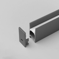 PRF011 Koncovka S OTVOREM Koncovka profilu pro LED pásky s otvorem, materiál PC, povrch černá/bílá, rozměry 15,5x30mm.