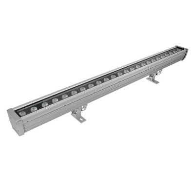 POLETIO LED reflektor L Světlomet venkovní reflektor, materiál hliník, povrch elox, krycí sklo tvrzené, LED 24W, 2712lm, teplá 3000K, UGR<7, 230V, IK08, IP65, vyzař. úhel 30°, Ra80, tř.1+tř.3,135x76x1000mm, vč trafa