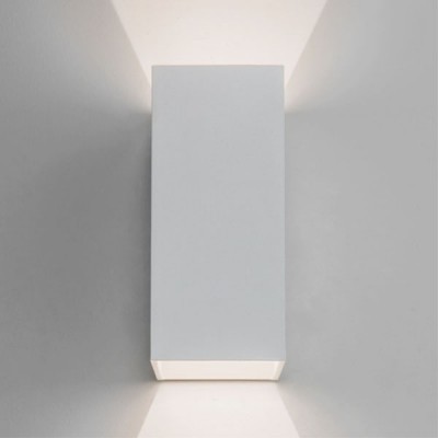 REJKA 160 Nástěnné svítidlo venkovní, těleso hliník, povrch bílá, difuzor sklo, LED 2x3W, teplá 3000K, 100lm/cca 5W žár., Ra85, 230V, IP65, tř.1, 160x100x70mm, svítí nahoru/dolů.
