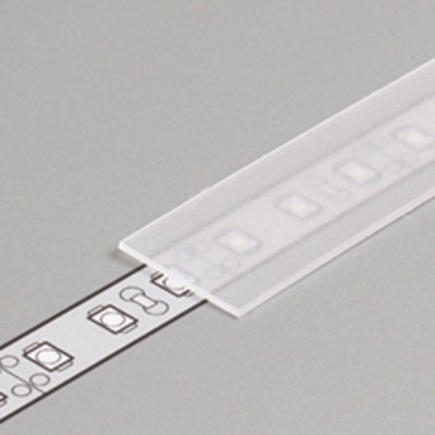 Difuzor nasouvací MALÝ VÝPRODEJ Nasouvací difuzor k profilu pro LED pásky, materiál polykarbonát PC/PP, povrch transparentní, propustnost 90%, rozměry 15,2x0,8mm, l=2000mm